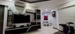 Blk 533 Hougang Avenue 6 (Hougang), HDB Executive #455786701